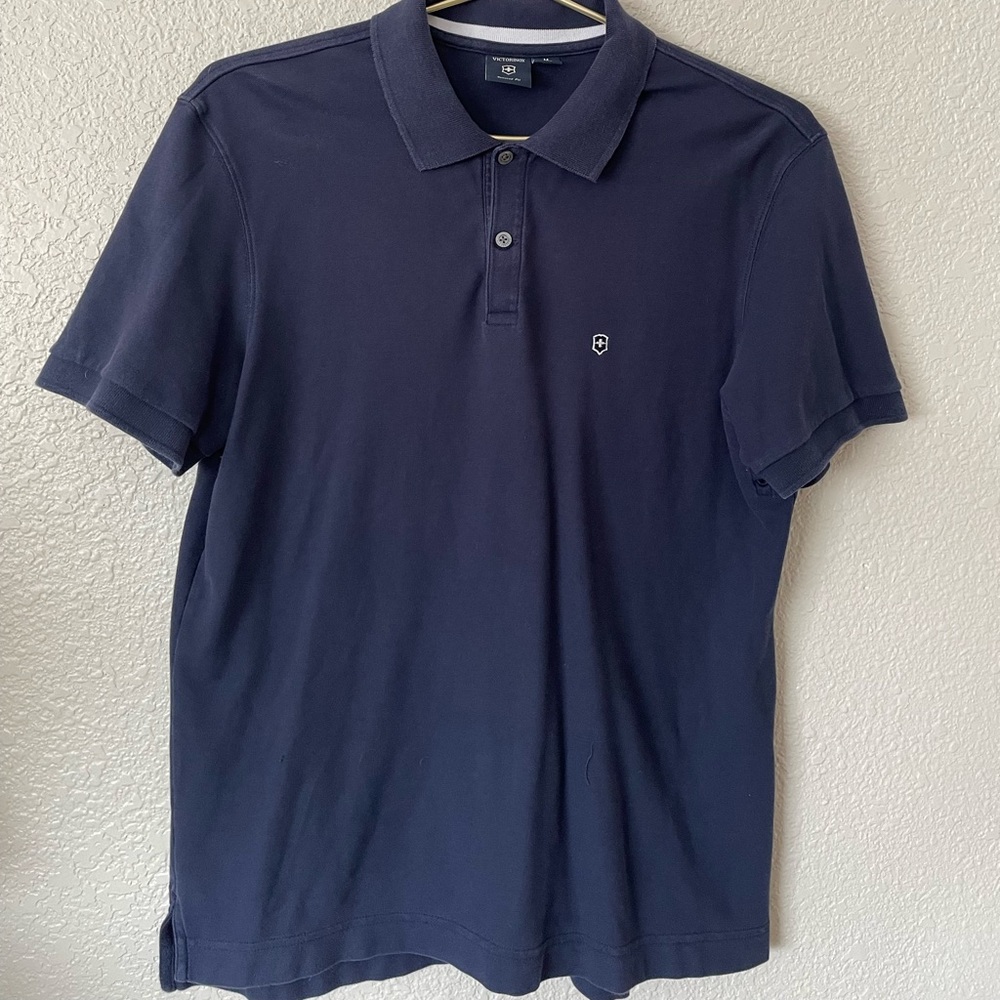 Victorinox Swiss Army Polo Shirt. Size M 100% Pima cotton